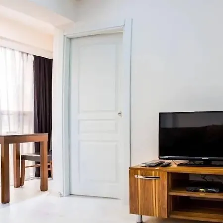 Smyrna Homes & Suits Aparthotel 3*