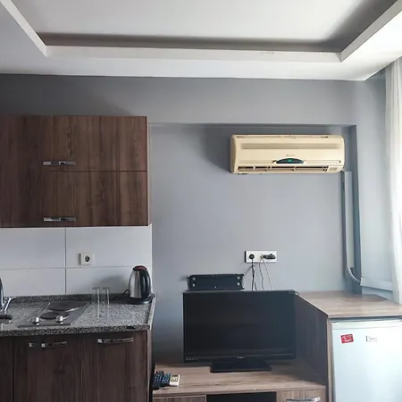 Aparthotel Smyrna Homes & Suits