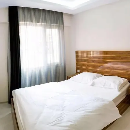 Smyrna Homes & Suits 3* Esmirna