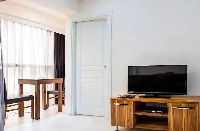 Smyrna Homes & Suits Apart Otel 3*