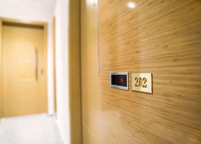 Smyrna Homes & Suits Apart Otel İzmir